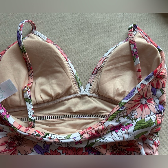 Kona Sol Medium Coverage One Piece Floral Swimsuit/ Bathing suit‎  Size Large - Picture 4 of 8